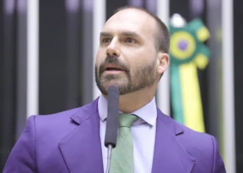 a-casa-caiu-para-eduardo-bolsonaro?