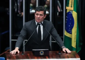 moro-propoe-alternativa-que-visa-salvar-pec-da-blindagem