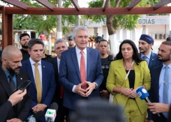 problema-de-daniel-e-a-falta-de-identificacao-com-caiado