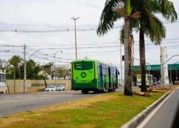 chuvas-paralisam-terminais-goianos-e-expoem-falhas-na-nova-rmtc