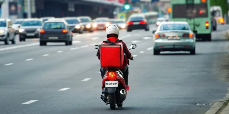 trabalho-por-aplicativo-cresce-170%-desde-2015,-aponta-banco-central