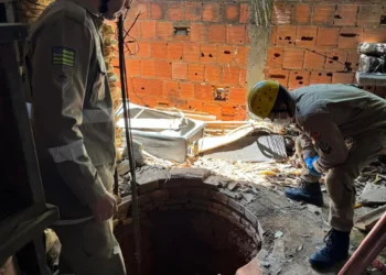 bombeiros-realizam-resgate-de-idosa-que-caiu-em-cisterna-de-22-metros