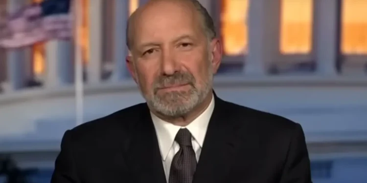 “brasil-deve-alinhar-se-a-trump”,-diz-secretario-de-comercio-dos-eua