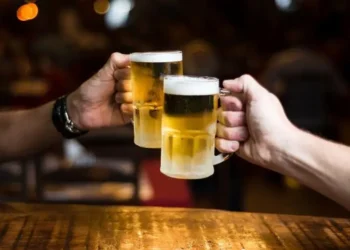 cerveja-perde-espaco-entre-jovens,-mas-consumo-abusivo-cresce