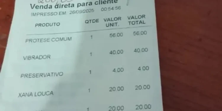 homem-de-calcinha-tenta-fugir-sem-pagar-motel-e-acaba-preso