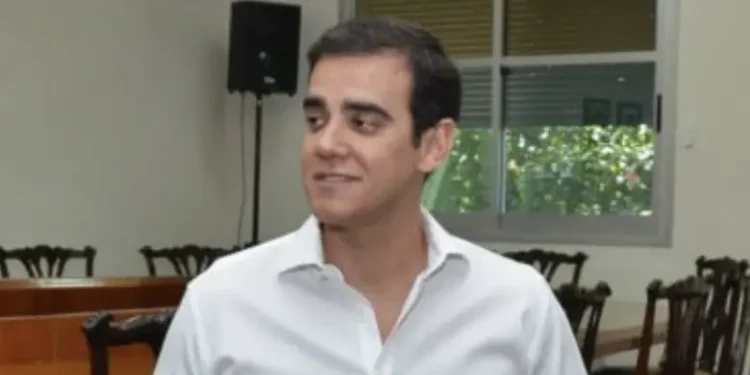 saiba-quem-e-o-ex-deputado-iram-saraiva-junior,-preso-suspeito-de-estuprar-a-filha-de-2-anos
