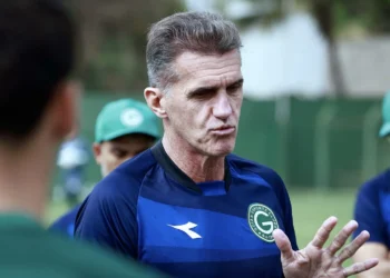 mancini-admite-desempenho-abaixo-e-afasta-possibilidade-de-demissao-do-goias