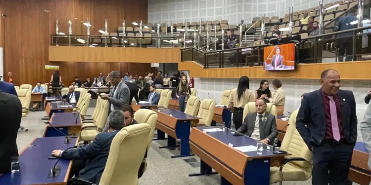 remanejamento-orcamentario-e-pivo-de-nova-tensao-entre-camara-e-paco