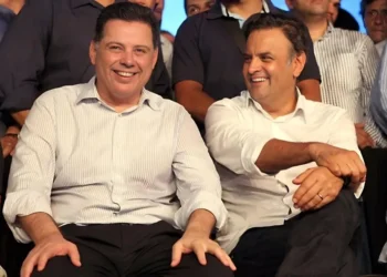 marconi-perillo-deve-passar-comando-do-psdb-a-aecio-neves-em-dezembro