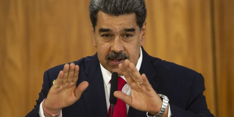 venezuela-afirma-detectar-avioes-de-combate-dos-eua-na-costa-do-pais