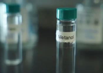 dois-pacientes-com-suspeita-de-intoxicacao-por-metanol-seguem-internados-em-uti-em-goias