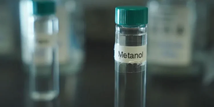 dois-pacientes-com-suspeita-de-intoxicacao-por-metanol-seguem-internados-em-uti-em-goias