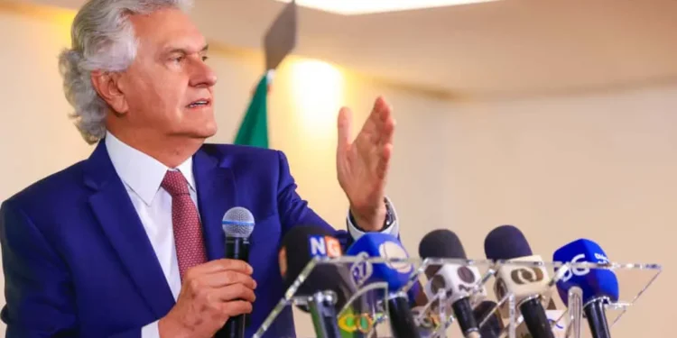 enquanto-esquerda-briga-pelos-cacos,-direita-comemora-a-proxima-vitoria