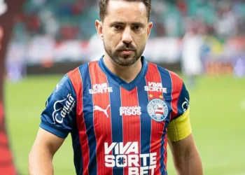 everton-ribeiro-revela-cancer-na-tireoide-e-segue-em-recuperacao-apos-cirurgia