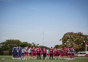 vila-nova-contara-com-mudancas-na-escalacao-para-duelo-contra-o-america-mg