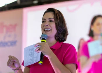 em-rio-verde,-michelle-testa-protagonismo-politico-em-nome-do-bolsonarismo