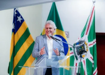 possivel-saida-de-caiado-do-ub-expoe-fragmentacao-do-campo-conservador