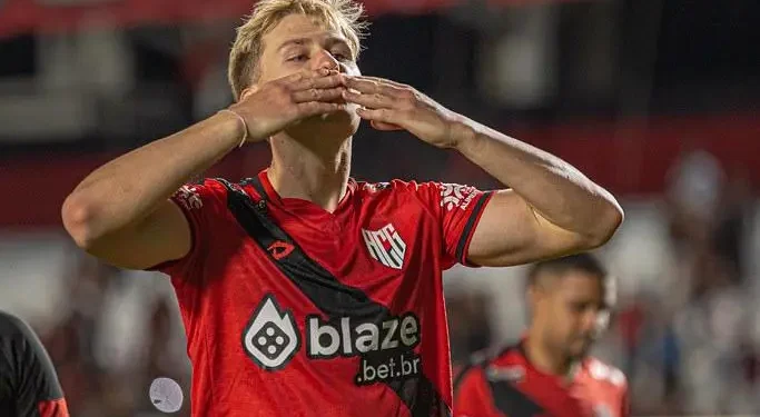 atletico-go-enfrenta-volta-redonda-buscando-retomar-sequencia-de-vitorias-na-serie-b