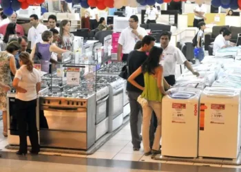 vendas-no-varejo-crescem-0,2%-e-interrompem-quatro-meses-de-queda