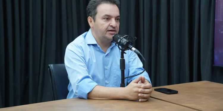 “daniel-vilela-esta-preparado-e-tem-caminho-facilitado-pela-forca-de-caiado”,-diz-pabio-mossoro