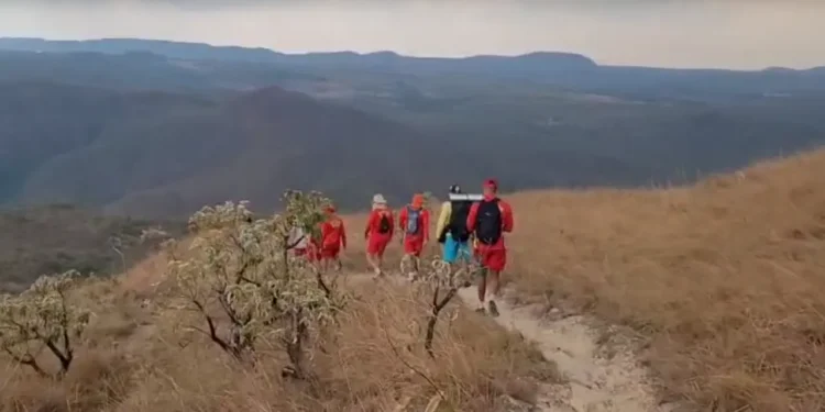 homem-e-resgatado-apos-2-dias-desaparecido-em-trilha-de-alto-paraiso-de-goias