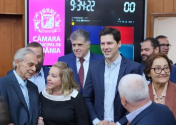 reuniao-do-mdb-na-camara-mostra-sintonia-de-diferentes-alas-com-daniel