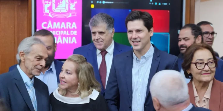 reuniao-do-mdb-na-camara-mostra-sintonia-de-diferentes-alas-com-daniel