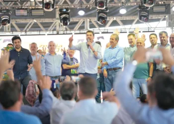 como-fica-o-pl-goiano-diante-do-silencio-de-bolsonaro-sobre-eleicoes-de-2026