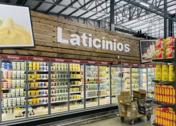goias-amplia-producao-de-leite-em-7,6%-e-reforca-lideranca-no-agronegocio