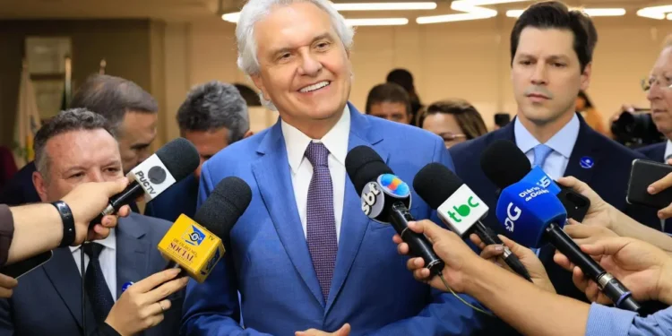 pesquisa-atlasintel-mostra-avanco-de-ronaldo-caiado-na-corrida-presidencial-de-2026