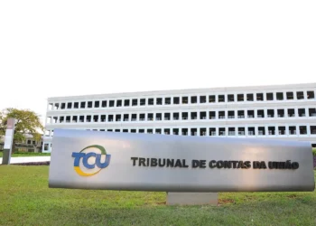 tcu-abre-concurso-com-salario-de-r$-26-mil