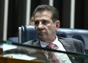 aliados-de-vanderlan-falam-em-psd-reestruturado,-mas-partido-vive-racha-interno