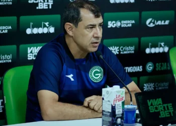 fabio-carille-enaltece-entrega-do-goias-e-projeta-duelo-com-athletico