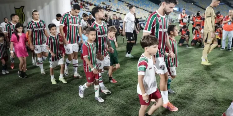 fluminense-tem-pior-publico-no-maracana-na-serie-a-desde-2021