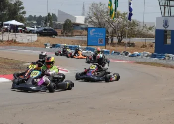 kart:-campeonato-goiano-define-campeoes-da-temporada-2025-em-anapolis