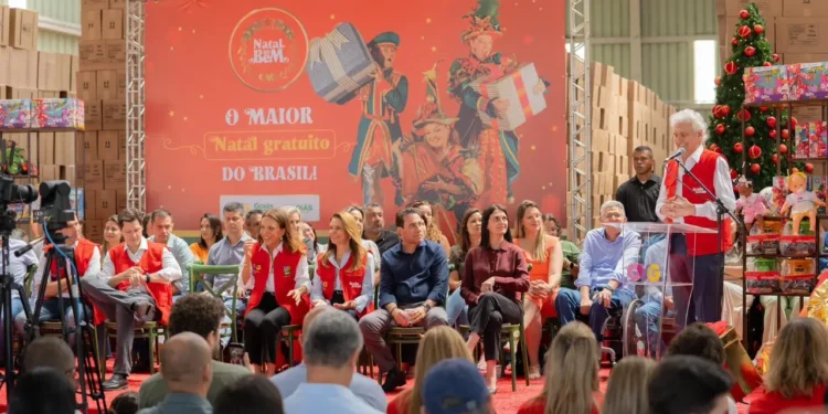 governo-de-goias-inicia-entrega-de-665-mil-brinquedos-e-lanca-campanha-natal-do-bem-2025