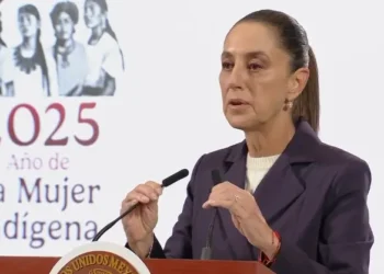 presidente-do-mexico-apresenta-queixa-apos-assedio-durante-caminhada