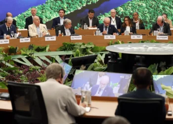 lideres-mundiais-cobram-acoes-em-cupula-climatica-nesta-quinta-feira-(6)