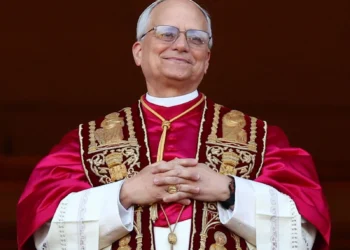 vaticano-reforca-que-jesus-e-o-unico-salvador-e-define-limites-para-invocacoes-a-virgem-maria