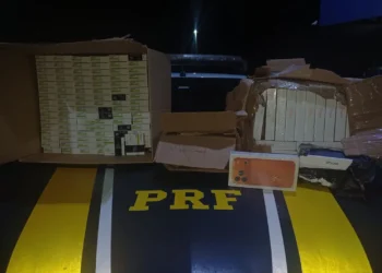 motorista-foragido-e-detido-com-remedios-controlados-e-celulares-irregulares-em-anapolis