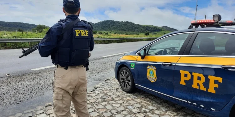 prf-apreende-mais-de-100-celulares-e-quase-400-canetas-emagrecedoras