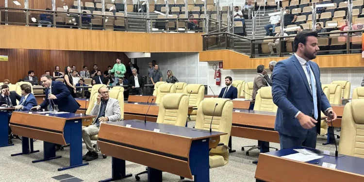 vereadores-de-goiania-querem-criar-cei-para-investigar-servico-dos-cemiterios