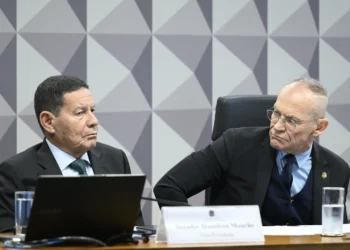 republica-federativa-esta-mais-para-feder-que-para-ativa