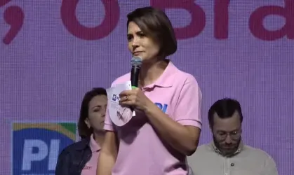michelle-bolsonaro-afirma-que-jair-e-a-“unica-opcao-da-direita”-para-2026