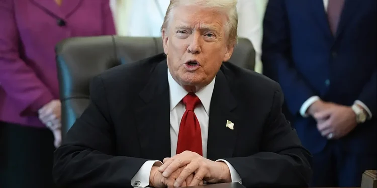 trump-lanca-programa-de-renda-inspirado-no-bolsa-familia