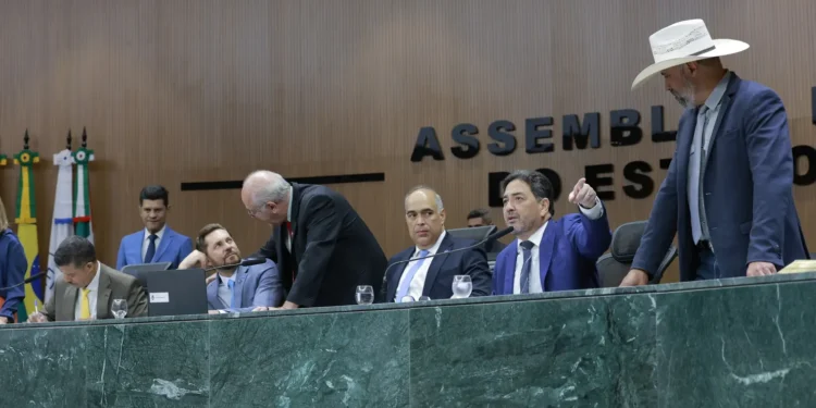 busca-por-partidos-menores-cresce-com-desafios-na-eleicao-de-deputados