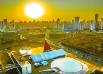 goias-tera-fim-de-semana-de-calor-antes-de-virada-brusca-no-tempo