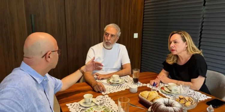 por-que-o-pt-avalia-apoiar-jose-eliton-para-governador-em-2026