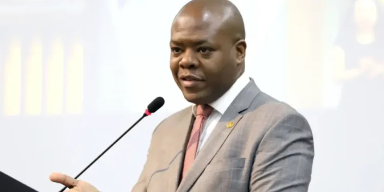 pf-indicia-ex-ministro-silvio-almeida-por-suspeita-de-importunacao-sexual