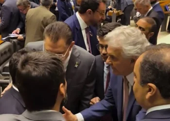 caiado-vai-ao-plenario-negociar-texto-final-do-pl-antifaccao-com-deputados